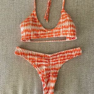Midori Bikini set (orange & white)
